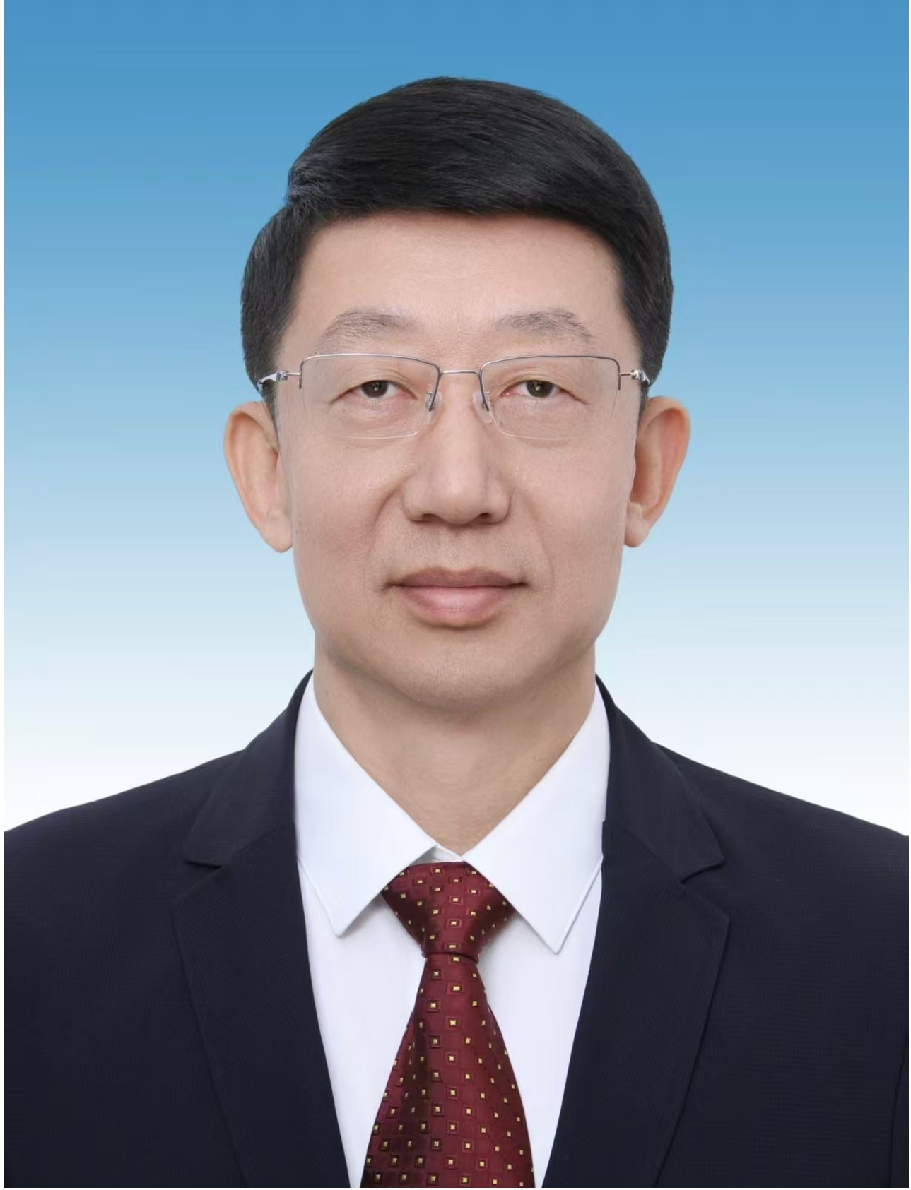 李冈